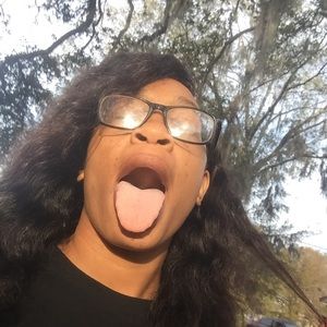 Meet your Posher, Staysha